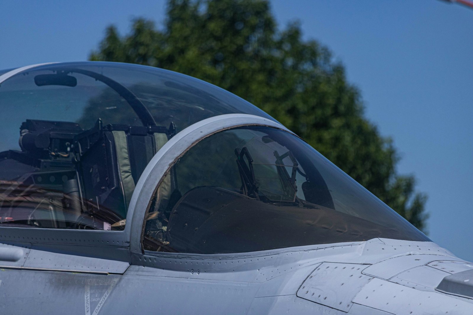 a close up of the cockpit of a fighter jet