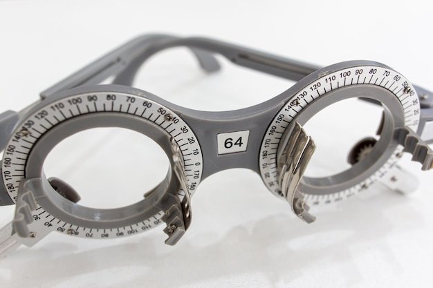 Experimental framework, eyeglasses, eye measurement