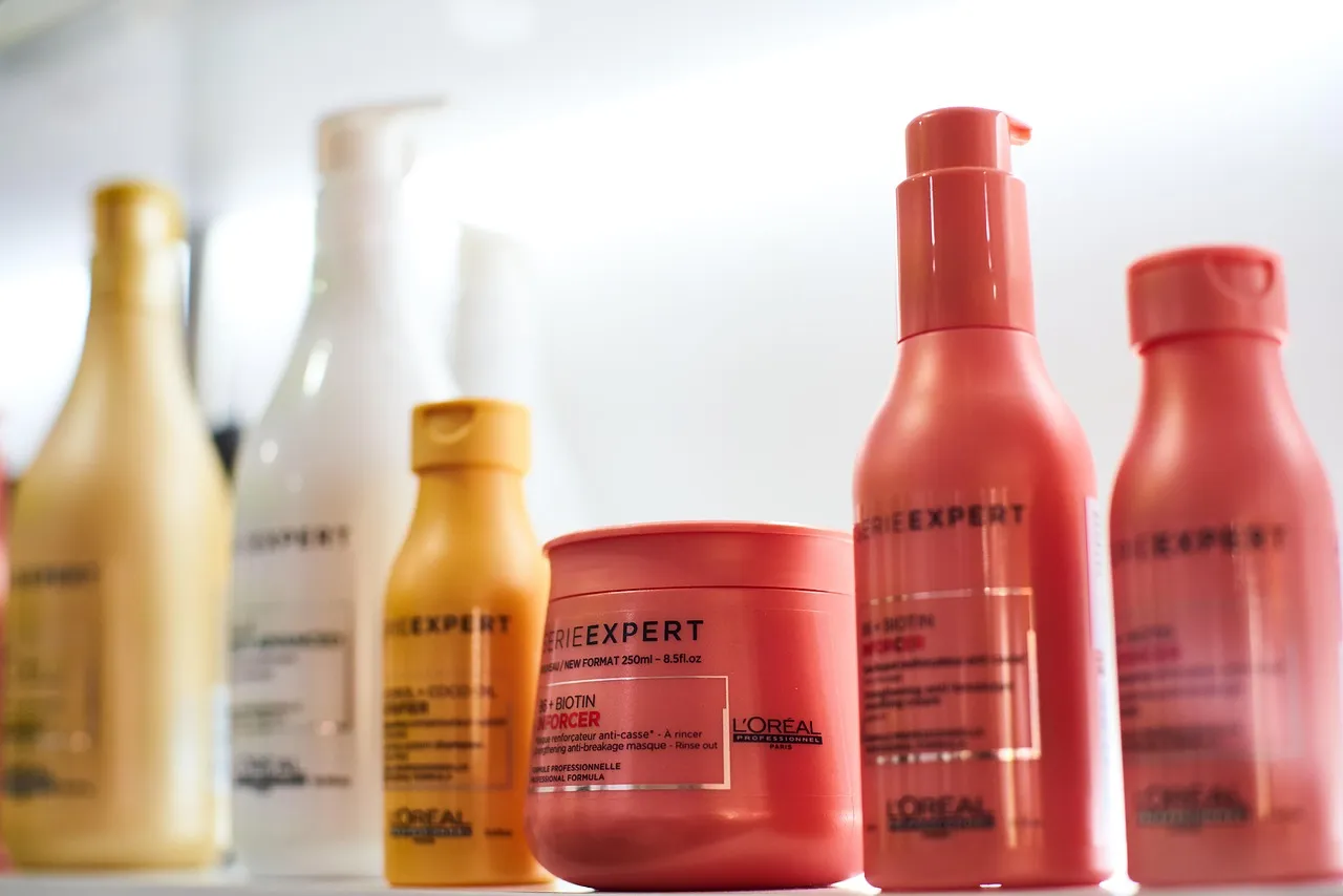 hair care, cream, protection, paint, woman, girl, hairdresser, health, beautiful, healthy, protect, maintenance, make-up, cosmetics, beauty, brand, product, hair care, hair care, hair care, hair care, hair care, brand